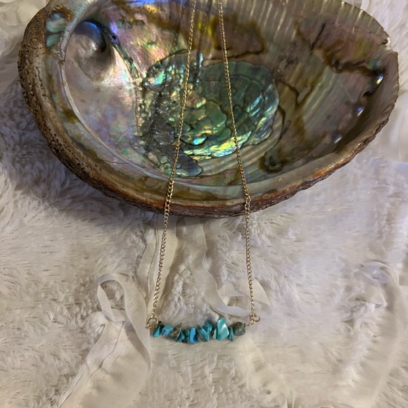 Turquoise Simple Necklace Gold Adjustable Chain - Picture 1 of 3